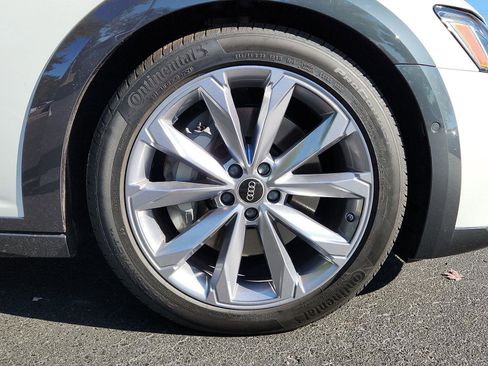 Used 2025 Audi A6 Premium Plus image 8