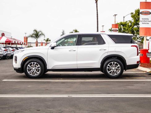 Used 2021 Hyundai Palisade SE w/ Winter Package image 4