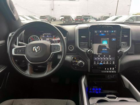 Used 2023 RAM 1500 Big Horn AWD/4WD image 14
