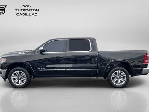 Used 2024 RAM 1500 Limited AWD/4WD image 2