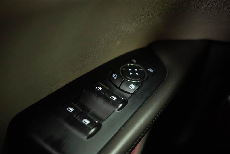Used 2019 Lincoln Nautilus Reserve AWD/4WD image 30
