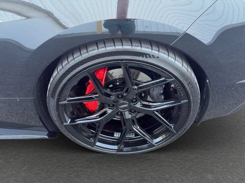 Used 2021 Chevrolet Corvette Stingray Preferred Cpe w/ Z51 Performance Package RWD image 11