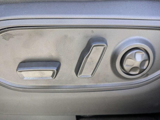 Used 2025 Jeep Grand Cherokee Limited AWD/4WD image 21
