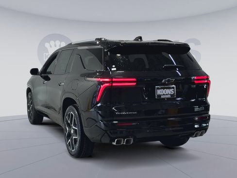 New 2026 Chevrolet Traverse High Country FWD image 10