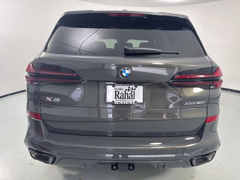 New 2026 BMW X5 xDrive40i w/ M Sport Package image 6
