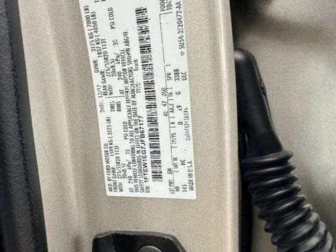 Used 2018 Ford F150 Lariat w/ Equipment Group 502A Luxury AWD/4WD image 40