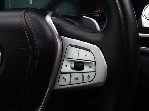 Used 2022 BMW 740i image 26