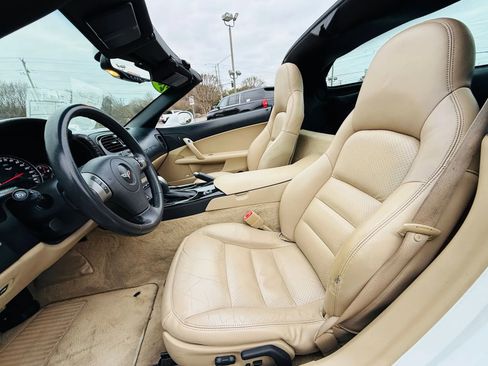 Used 2009 Chevrolet Corvette Coupe w/ Preferred Equipment Group image 39