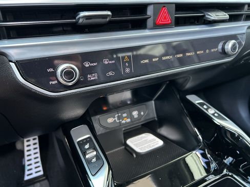 New 2026 Kia Sorento SX AWD/4WD image 22