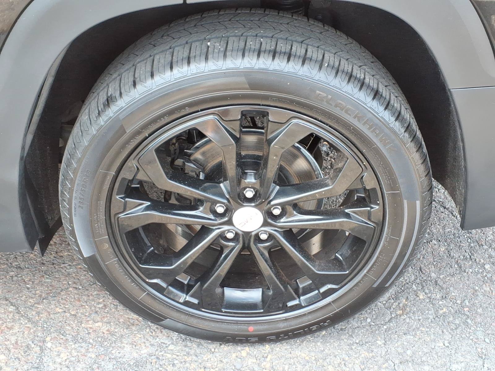 Used 2019 GMC Terrain SLE w/ Driver Convenience Package FWD image 10