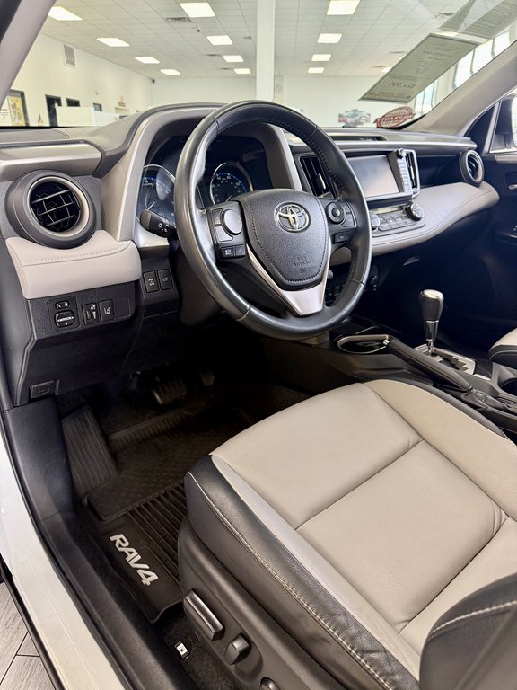 Used 2017 Toyota RAV4 Limited w/ Advanced Technology Package AWD/4WD image 13