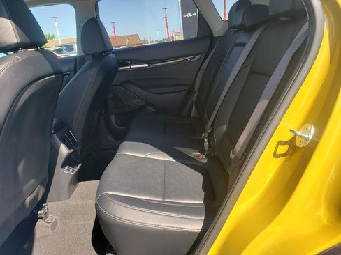 Certified 2024 Kia Seltos SX w/ SX Sunroof Package AWD/4WD image 13