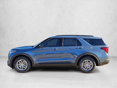 New 2026 Ford Explorer Active w/ Active Comfort Package image 5