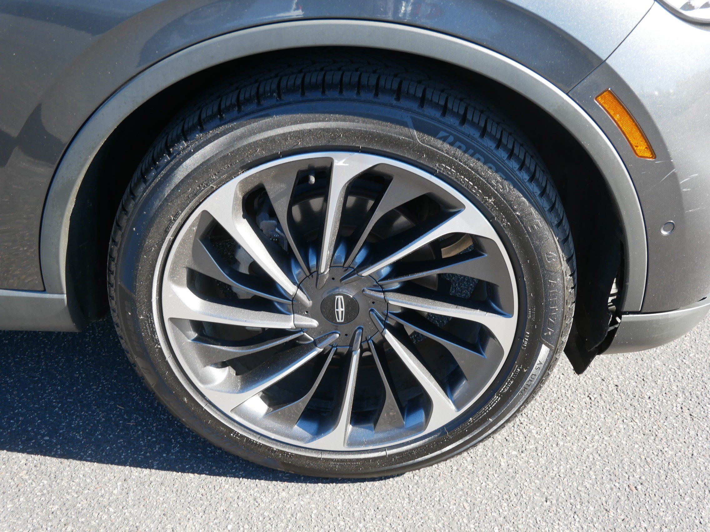 Used 2020 Lincoln Aviator Reserve w/ Equipment Group 202A AWD/4WD image 15