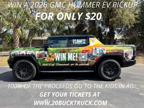 Used 2022 GMC Sierra 1500 Elevation w/ Elevation Premium Package AWD/4WD image 3