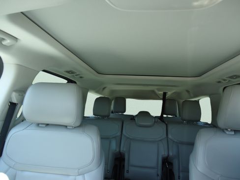 Used 2025 Ford Expedition Max Active AWD/4WD image 31