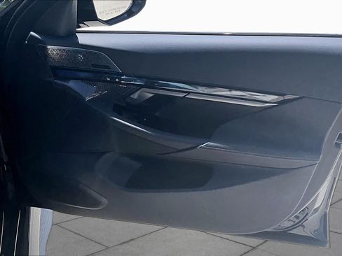 Used 2025 BMW M5 Touring AWD/4WD image 25