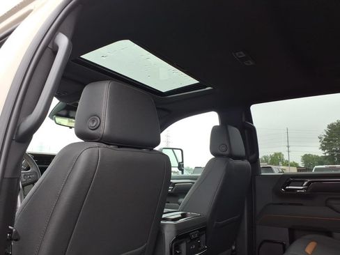 New 2026 GMC Sierra 2500 AT4 w/ Max Trailering Package AWD/4WD image 16
