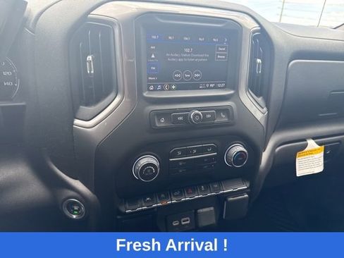 Used 2024 Chevrolet Silverado 1500 Custom RWD image 6