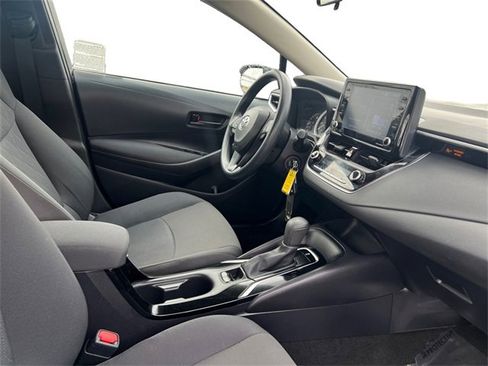 Certified 2022 Toyota Corolla LE image 20