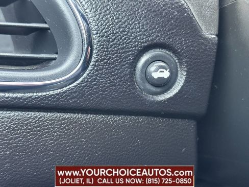 Used 2013 Chrysler 200 Touring w/ S Exterior Appearance Pkg image 33