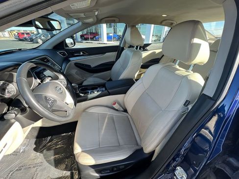 Used 2020 Nissan Maxima 3.5 SV w/ Floor Mat Group image 19