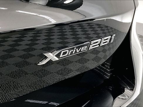 Used 2024 BMW X1 xDrive28i w/ Convenience Package image 7