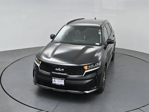 Used 2023 Kia Sorento S w/ Panoramic Sunroof Package FWD image 38