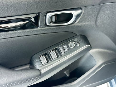 Certified 2025 Honda Civic Sport Touring image 23