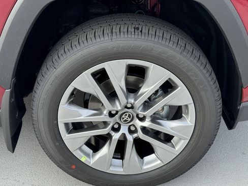 New 2025 Toyota RAV4 XLE Premium image 15