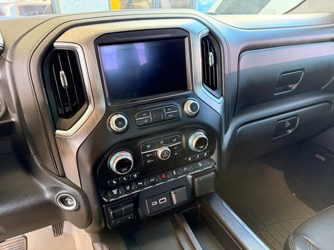 Used 2020 GMC Sierra 2500 Denali w/ Denali Ultimate Package image 15