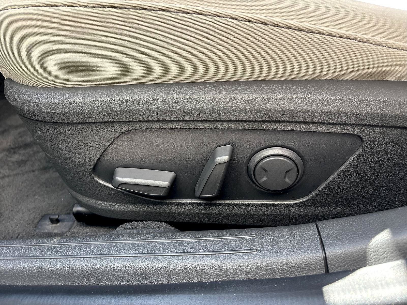 Used 2025 Hyundai Sonata SEL FWD image 14