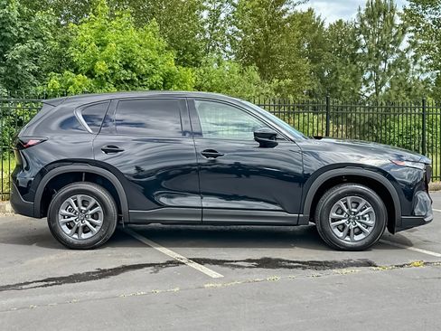 New 2026 MAZDA CX-5 Select AWD/4WD image 2