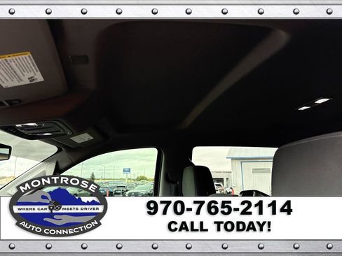 Used 2022 Chevrolet Silverado 1500 RST w/ Z71 Off-Road Package AWD/4WD image 16