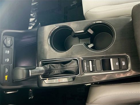 Certified 2025 Honda Civic Sport image 24