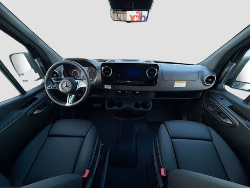 New 2026 Mercedes-Benz Sprinter 2500 image 7