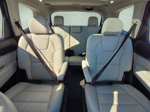 Used 2021 Kia Telluride SX w/ Nightfall Edition Package image 16