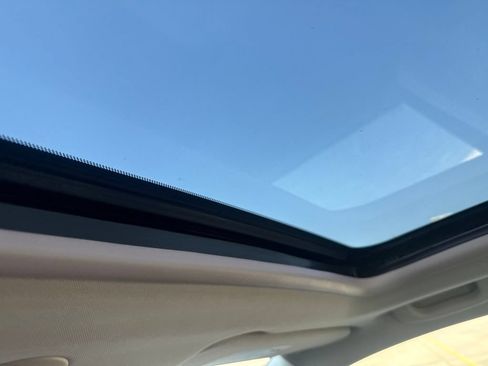 Used 2014 Chevrolet Impala LT w/ LT Sunroof Package FWD image 15