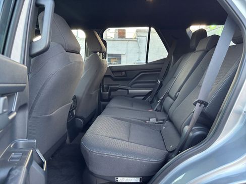 Used 2025 Toyota 4Runner SR5 image 25