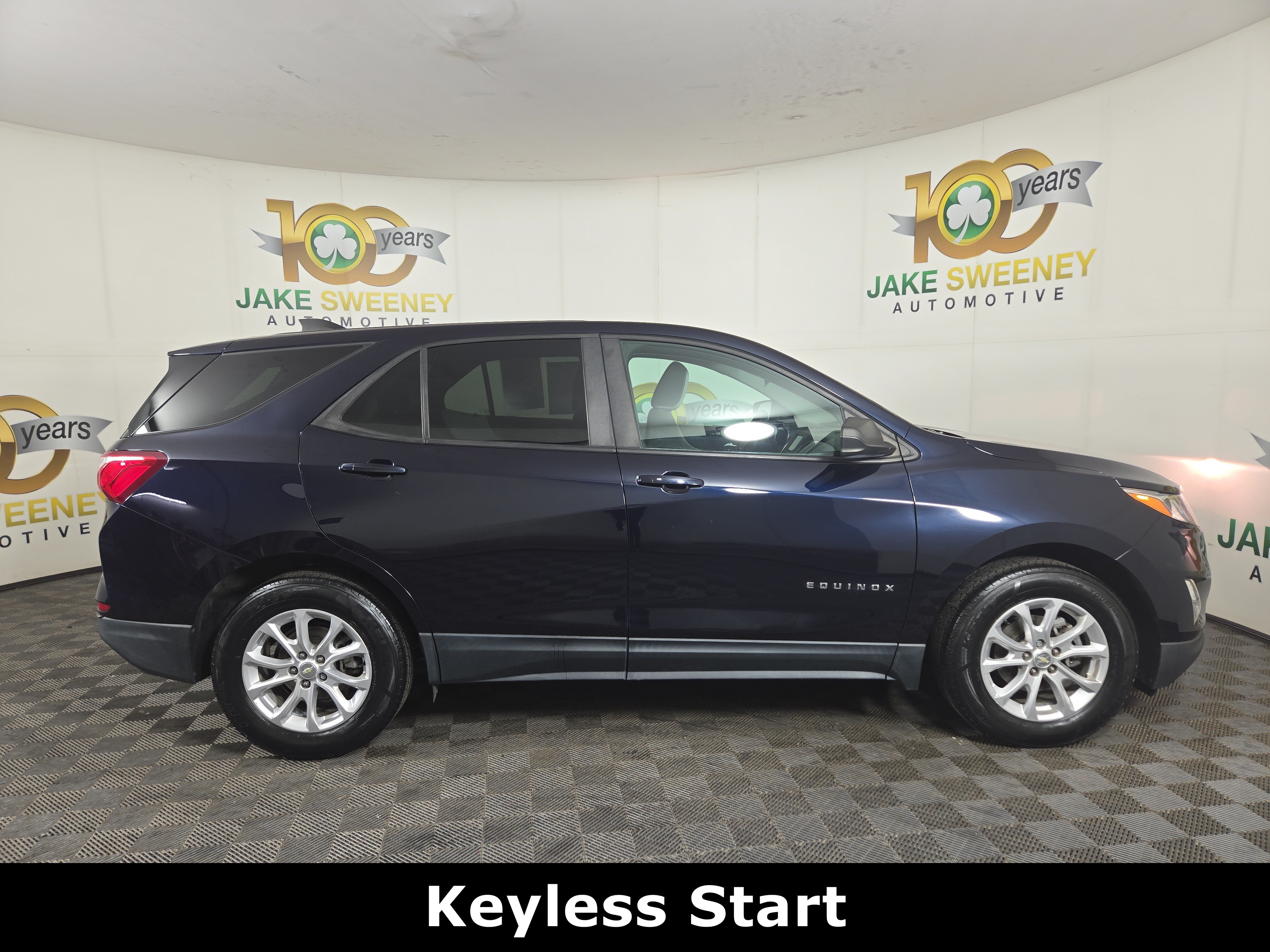 Used 2020 Chevrolet Equinox LS w/ LS Convenience Package FWD image 10