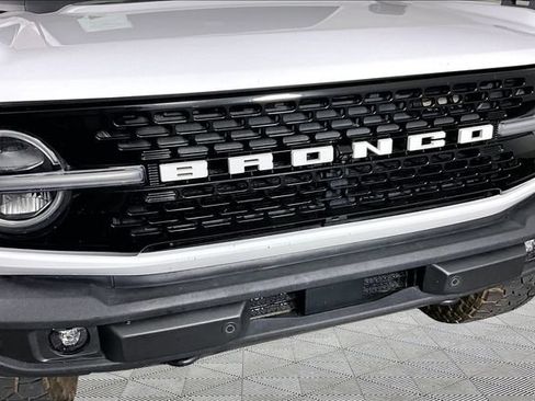 Used 2022 Ford Bronco Wildtrak AWD/4WD image 31