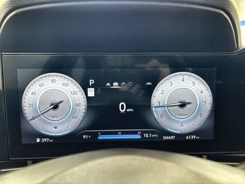 Certified 2025 Hyundai Elantra SEL FWD image 10