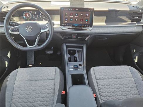Certified 2025 Volkswagen Tiguan S FWD image 16