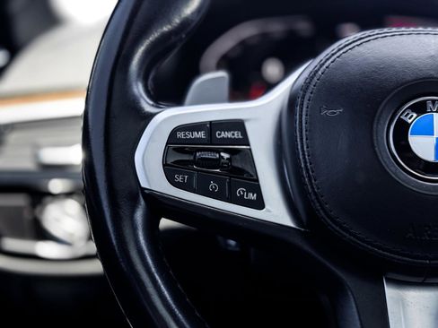 Used 2021 BMW 530i w/ M Sport Package RWD image 15