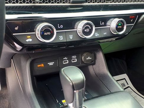 Used 2024 Honda Civic Sport Touring image 22