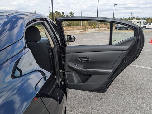 Used 2024 Nissan Sentra SV image 51