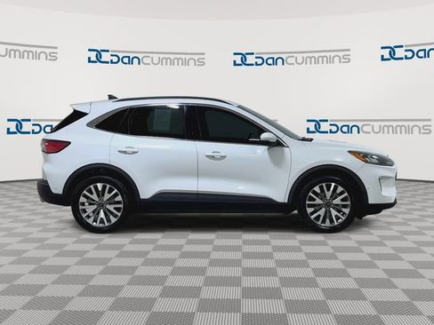 Used 2020 Ford Escape Titanium AWD/4WD image 2