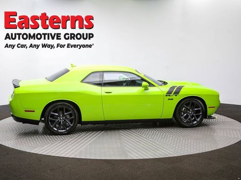 Used 2023 Dodge Challenger R/T w/ Plus Package image 42
