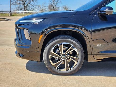 New 2025 Buick Enclave Sport Touring w/ Super Cruise Package image 8