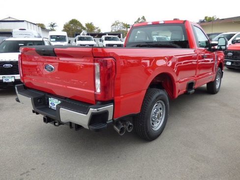 New 2026 Ford F250 XL w/ XL Chrome Package image 6